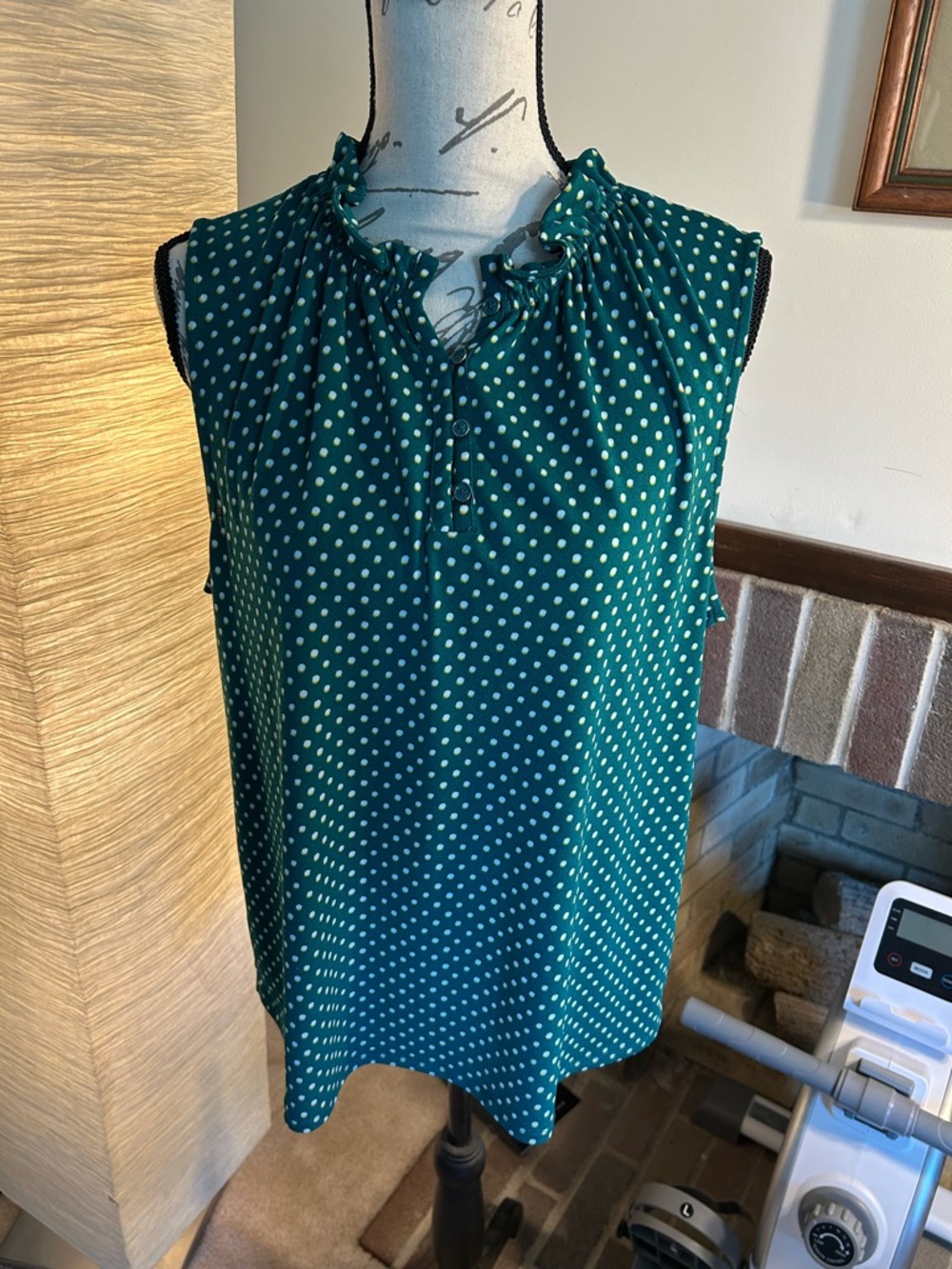 Adrianna Papell Teal Polka Dot Sleeveless Ruffle Neck Blouse